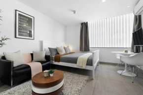 Stylish & Cozy Beach Studio, 5min walk to Bondi Beach, Sydney